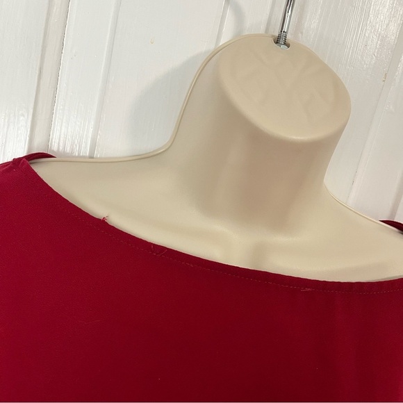 Trina Turk Veda Drawstring Sleeve Top Sumac Red Large Q2 - Picture 3 of 8